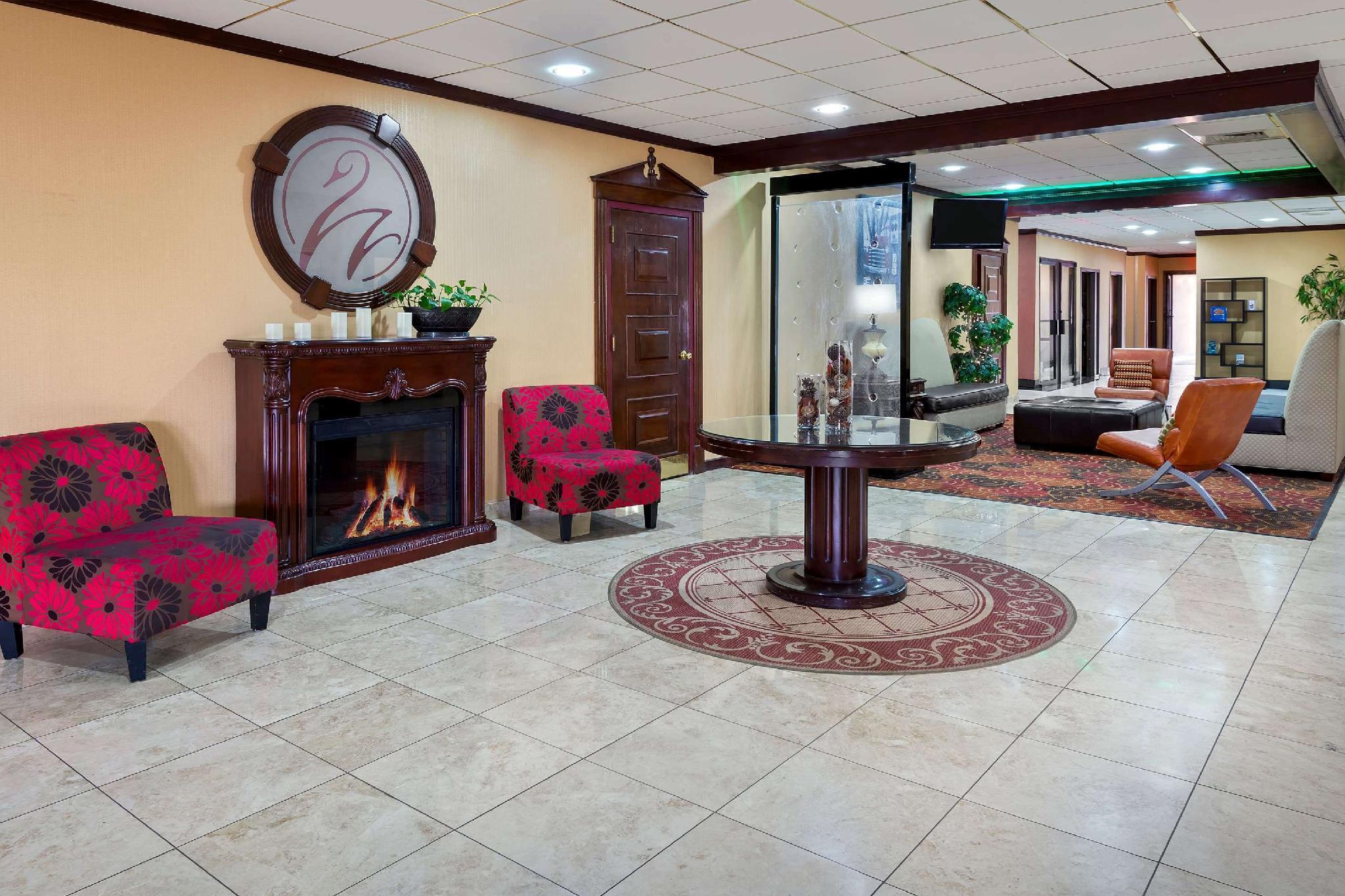 Travelodge By Wyndham Indianapolis Speedway ภายนอก รูปภาพ