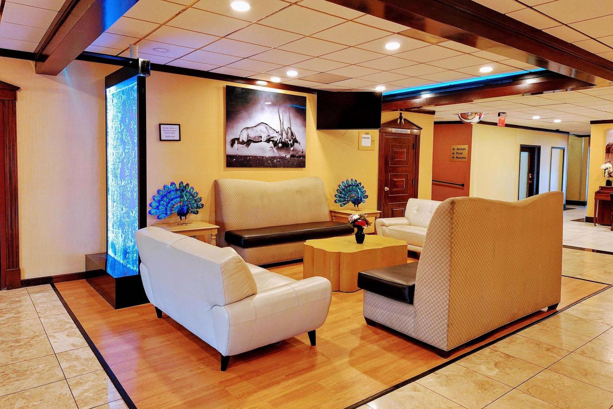 Travelodge By Wyndham Indianapolis Speedway ภายนอก รูปภาพ
